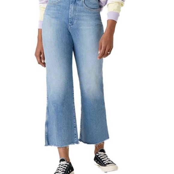 NWT Wrangler Kick Flare Jeans - Picture 1 of 3